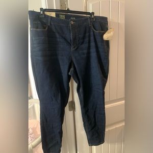 NWT- True craft size 22 high rise skinny denim